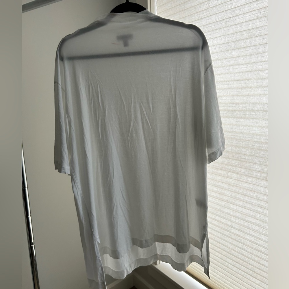 Soft material oversized tee